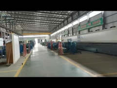 Le grand bâtiment supplémentaire de taille a gâché des murs de verre de Lamianted